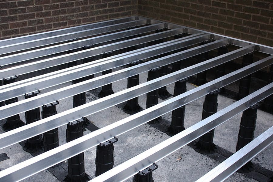 What Joists Should You Use for Composite Decking?