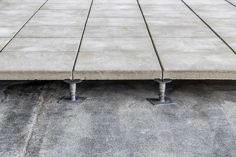 Concrete paving on pedestal